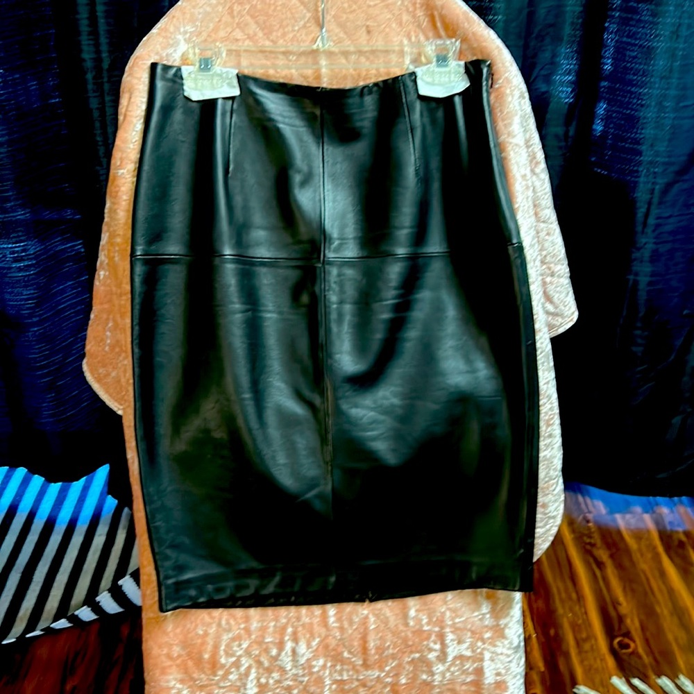 Antonio melani black leather pencil skirt